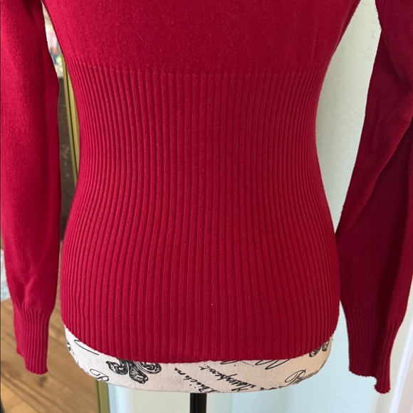 Max Rave Deep Red Crew Neck Sweater - Picture 5 of 6